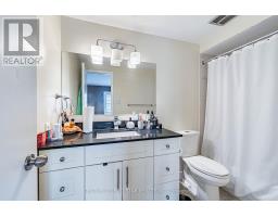266 Simonston Boulevard, Markham, ON L3T4T5 Photo 34