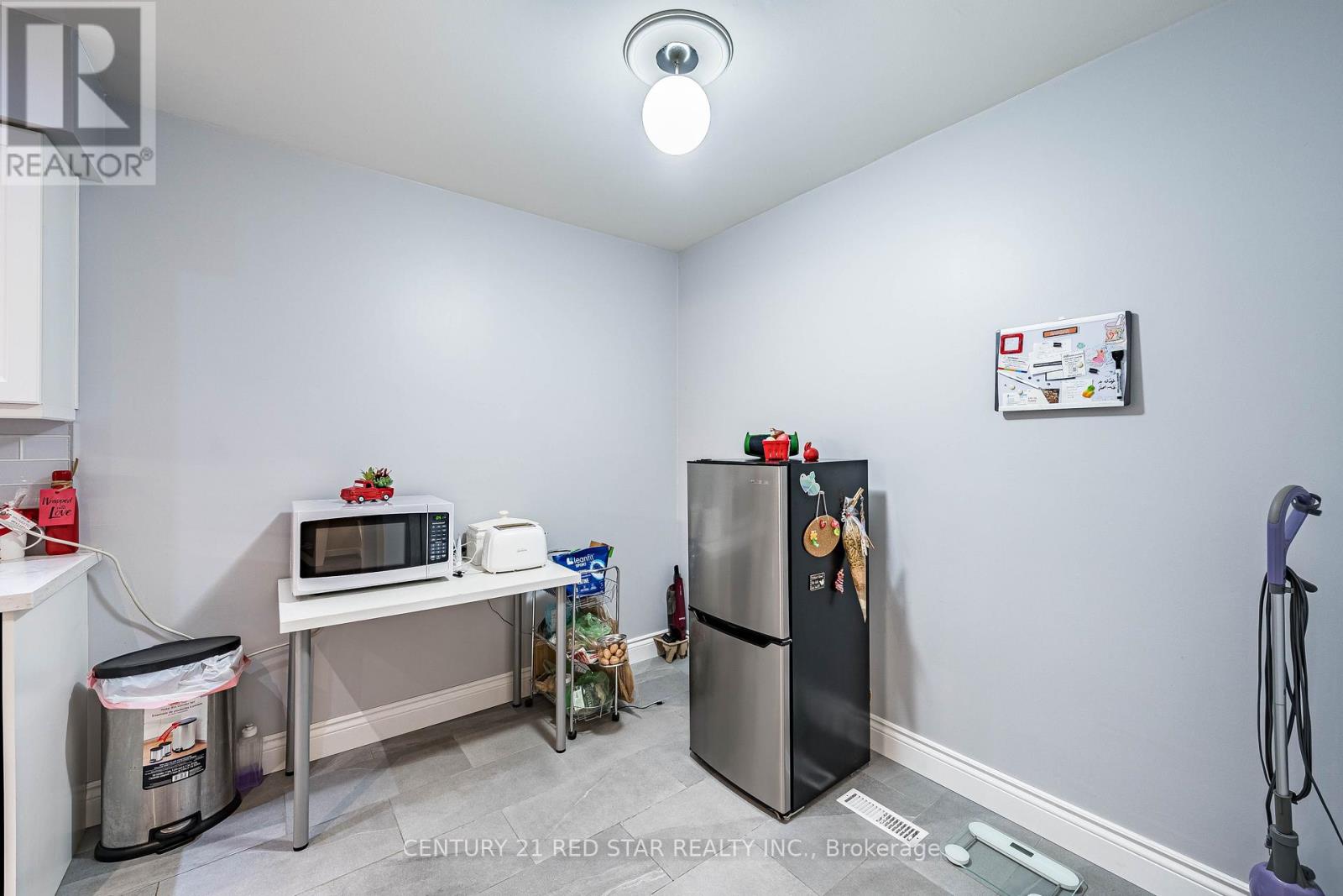 266 SIMONSTON BOULEVARD - 11