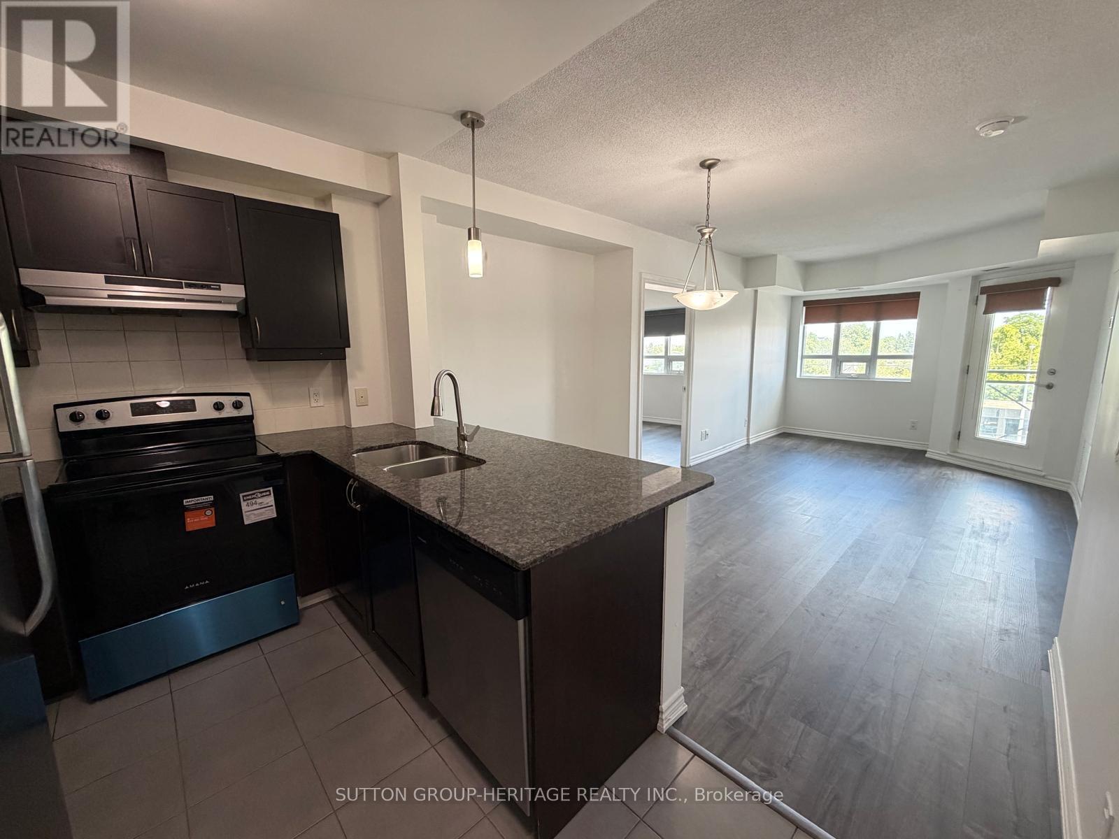 #404 7730 KIPLING AVENUE - 13