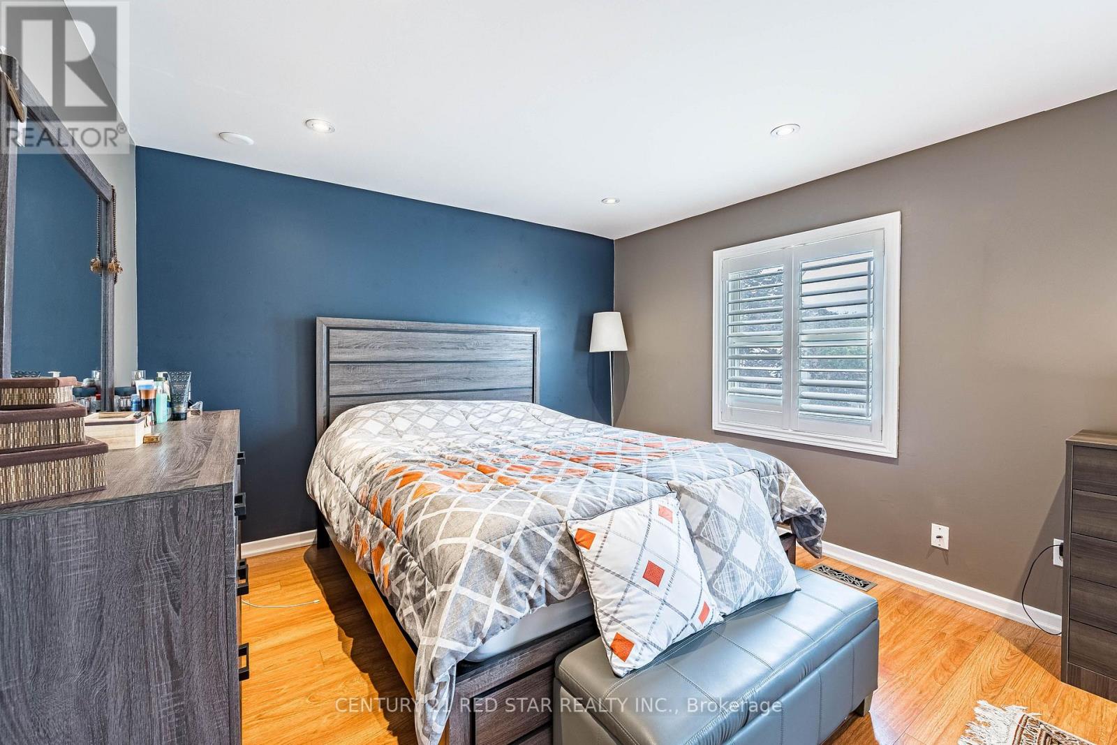 266 SIMONSTON BOULEVARD - 31