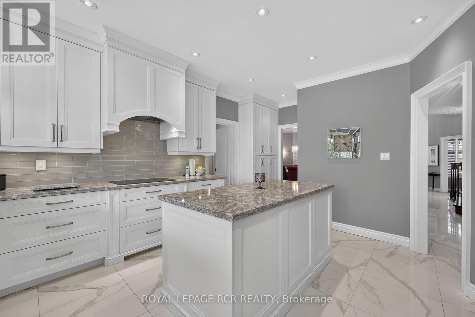1071 LOCKWOOD CIRCLE - 11