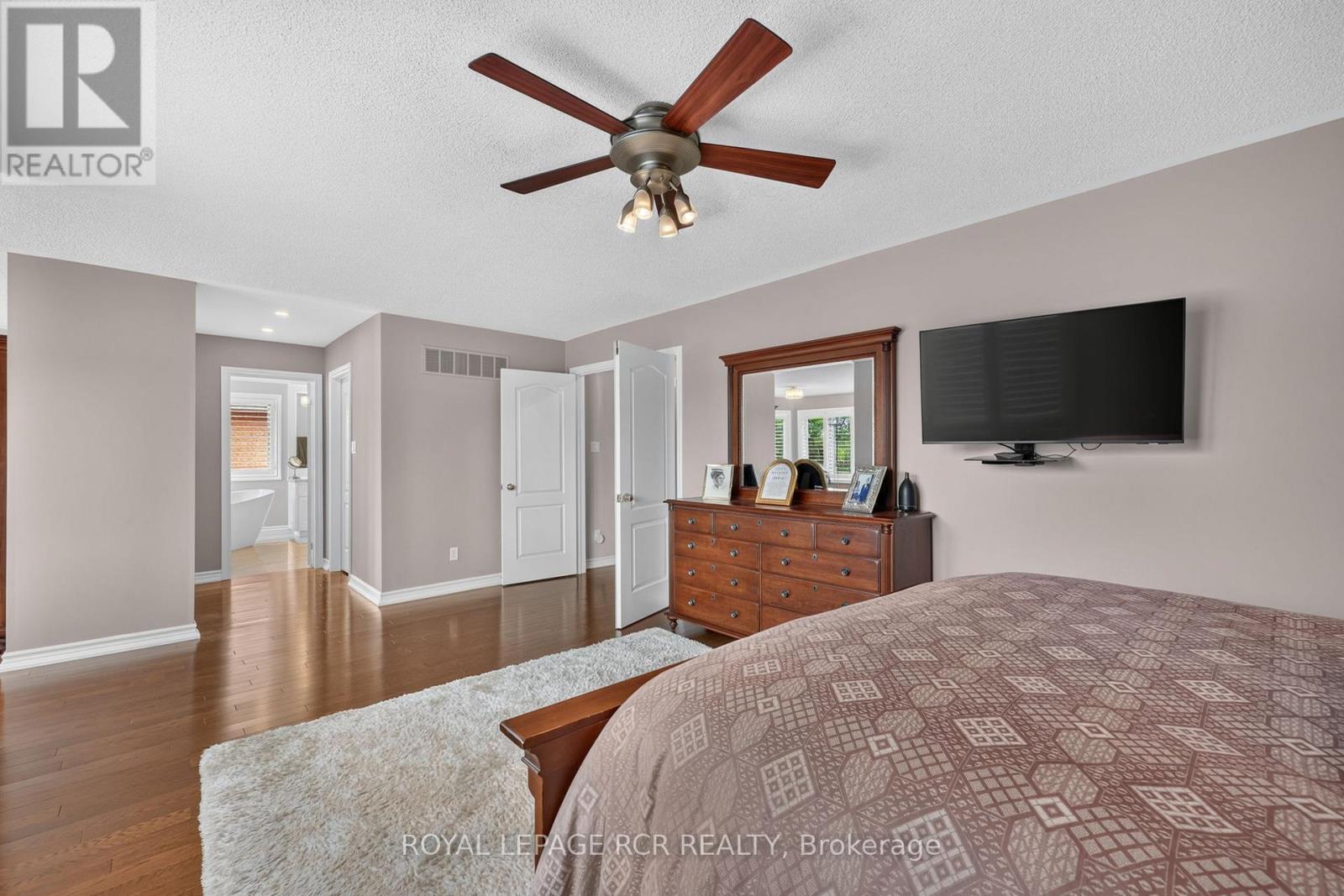 1071 LOCKWOOD CIRCLE - 24