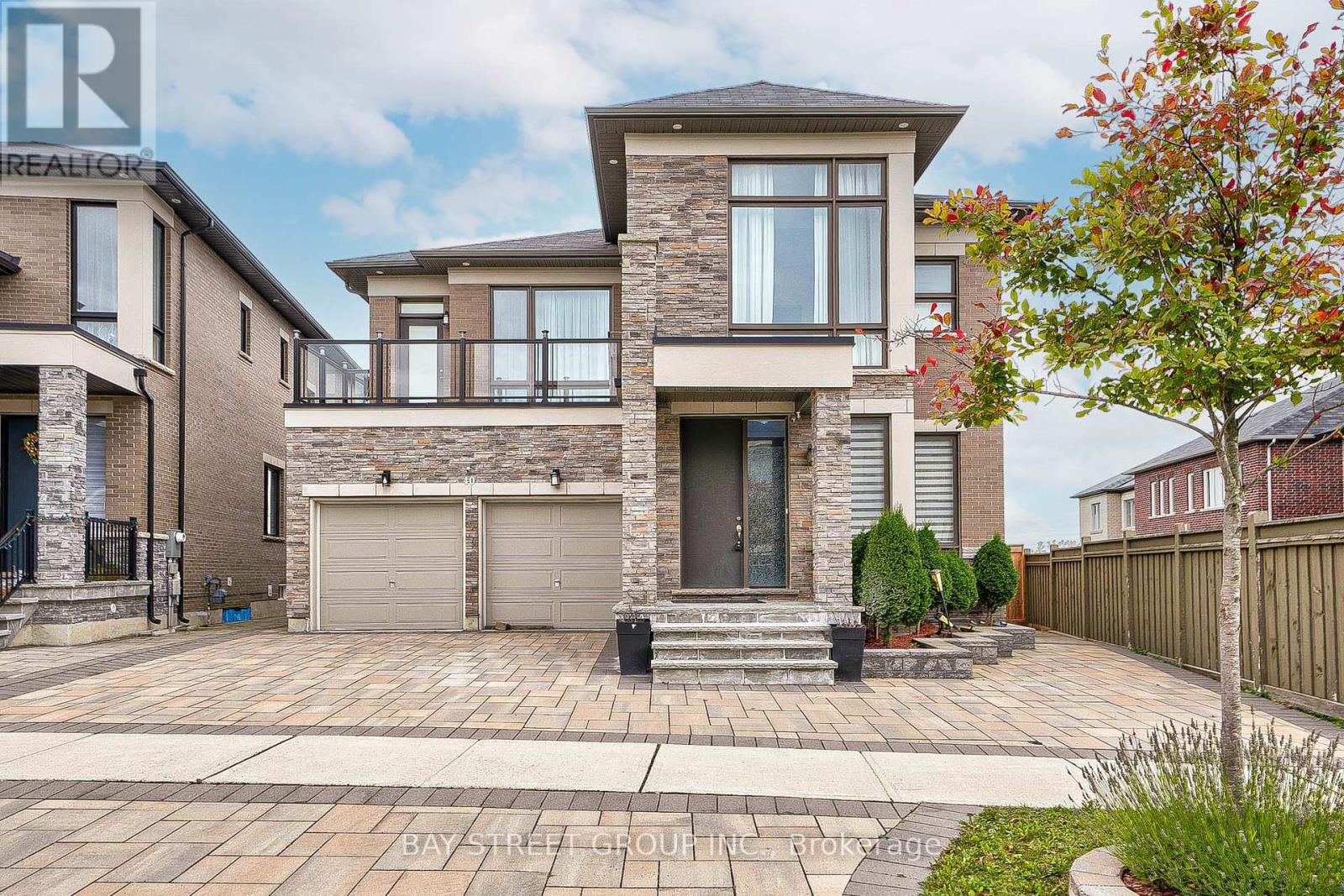 40 CONKLIN CRESCENT - 1