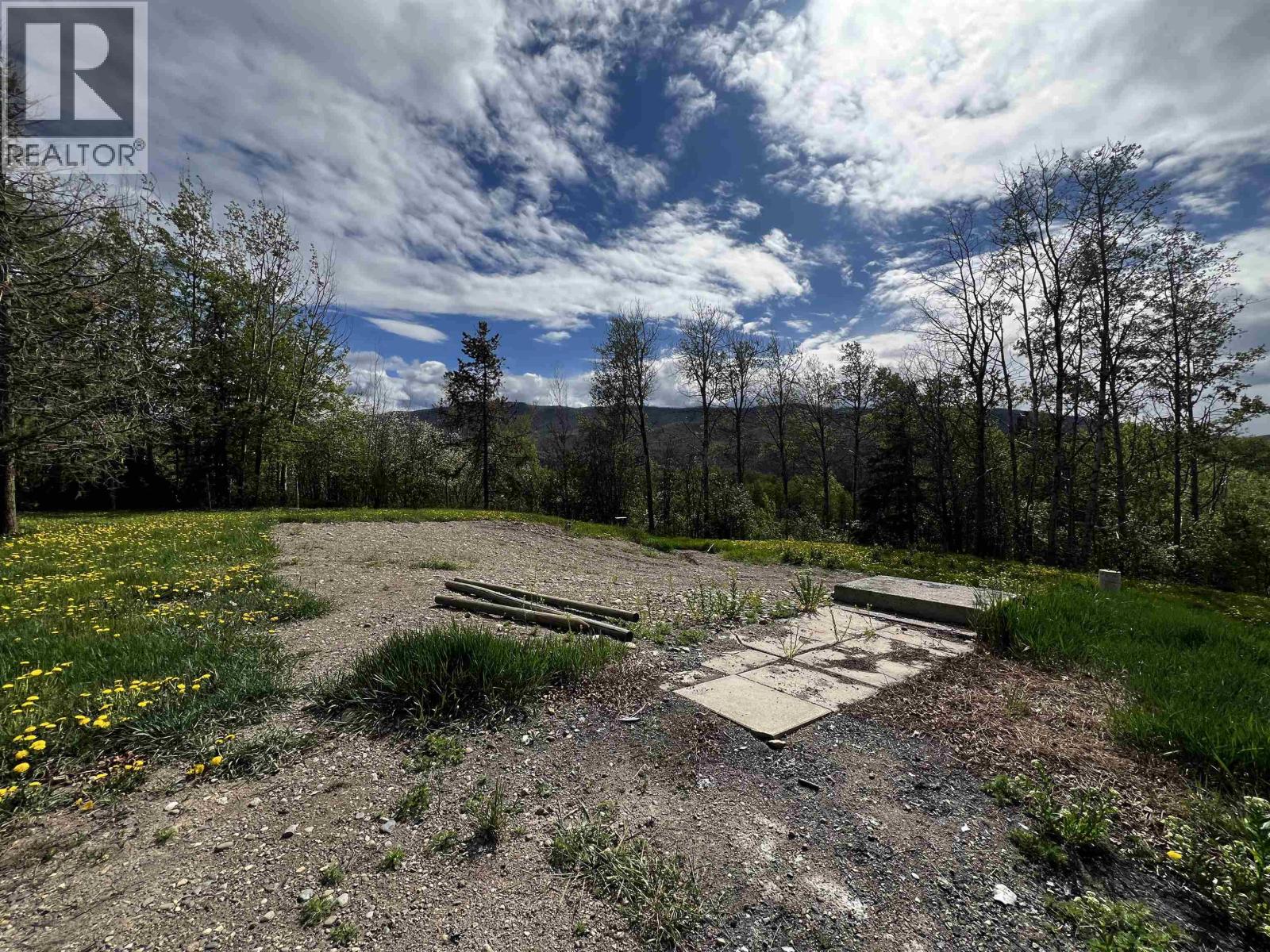 8349 NITHI ROAD, Fraser Lake