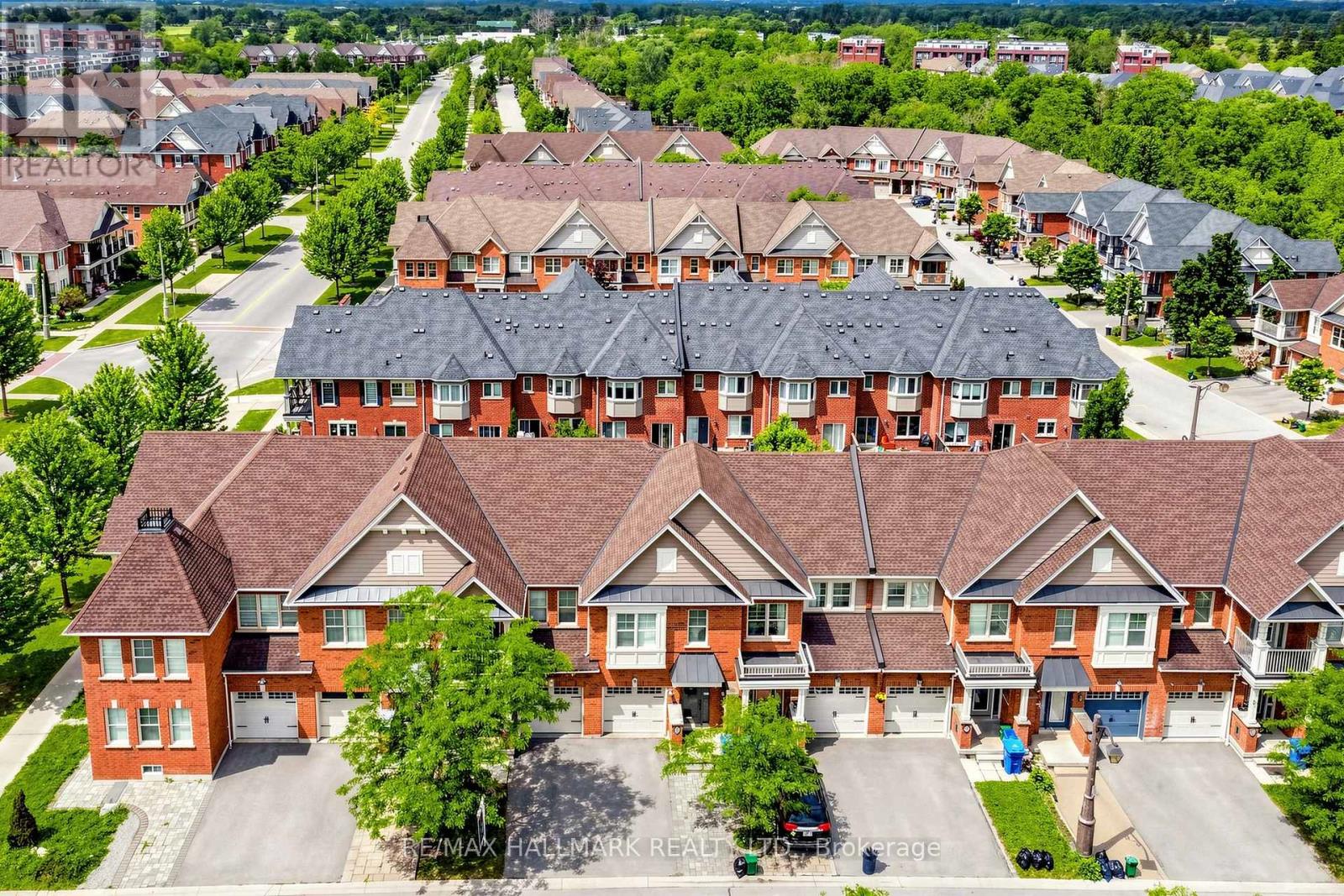 5 BEARINGS AVENUE - 44