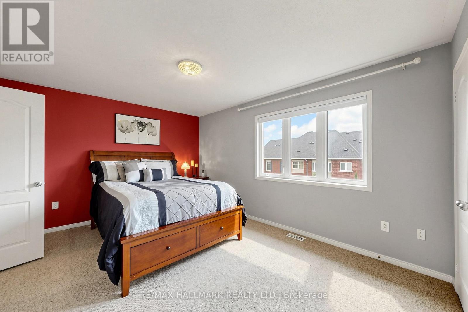 5 BEARINGS AVENUE - 18