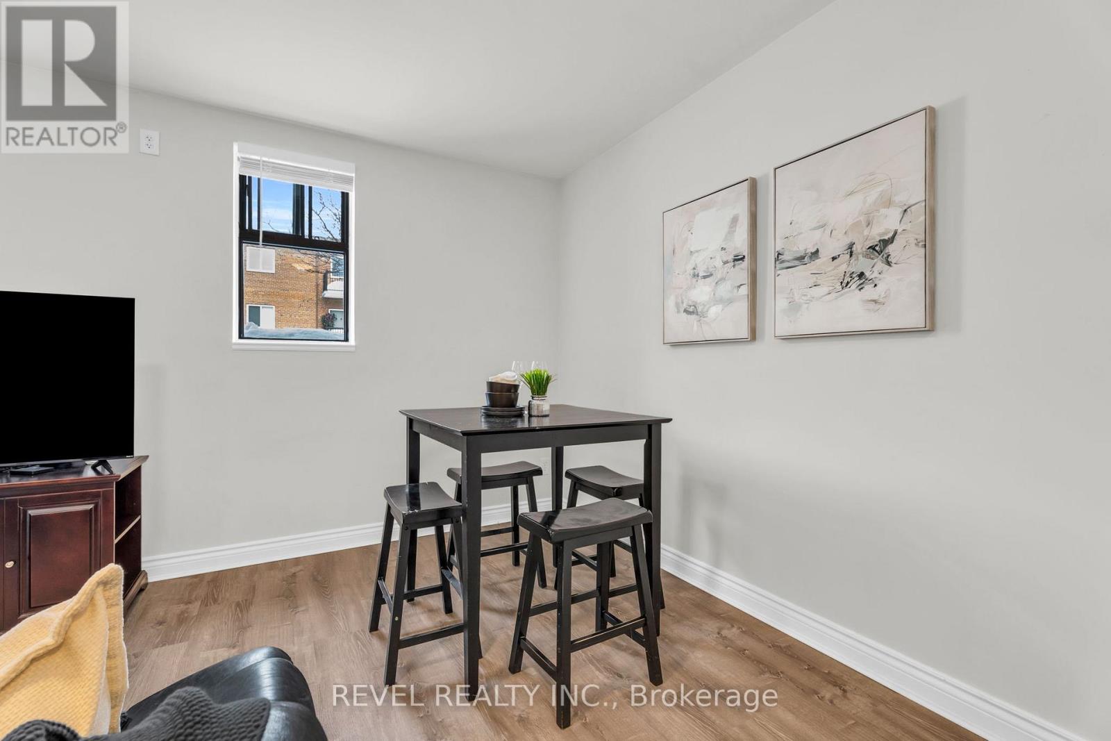#102 70 FIRST STREET - 17