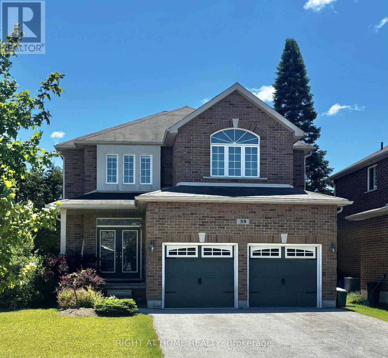 35 AUBURN COURT - 1