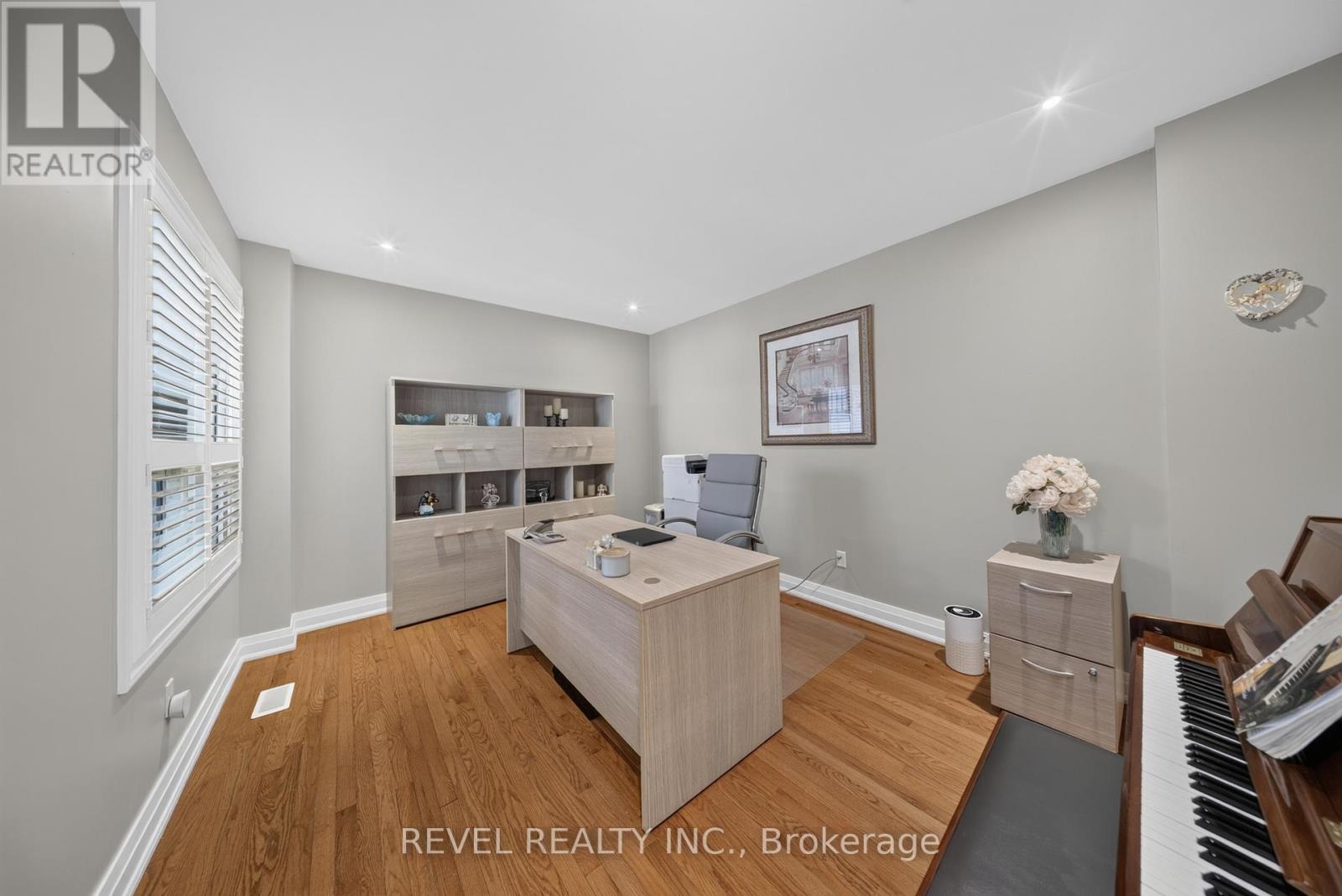 30 HALLEN ROAD - Image 7