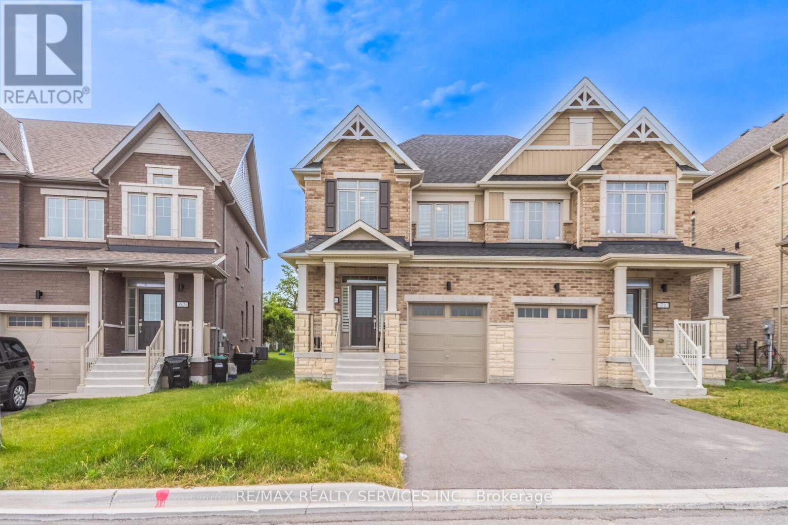 69 KIRKWOOD WAY - 2