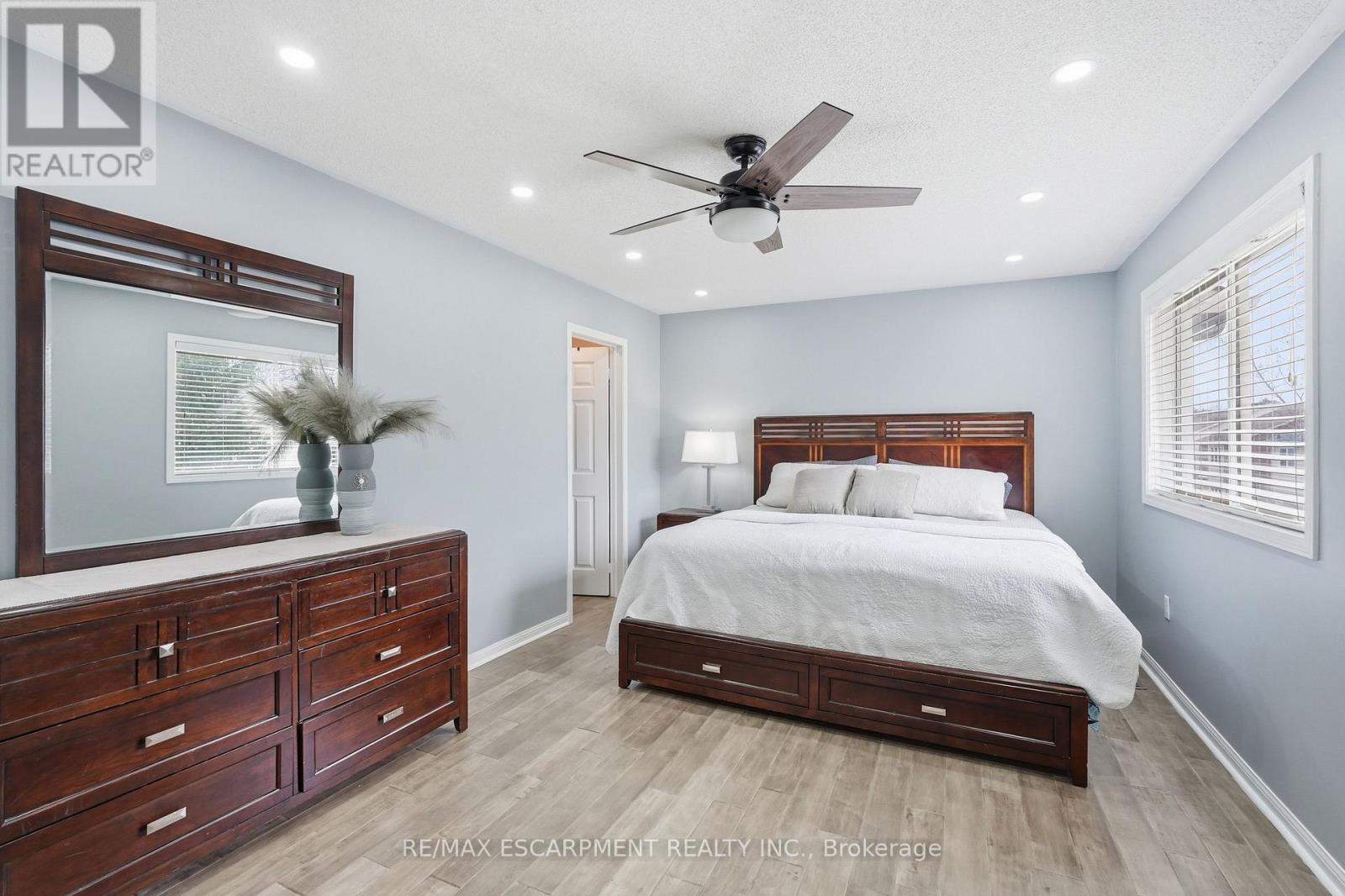 5010 BUNTON CRESCENT - 22