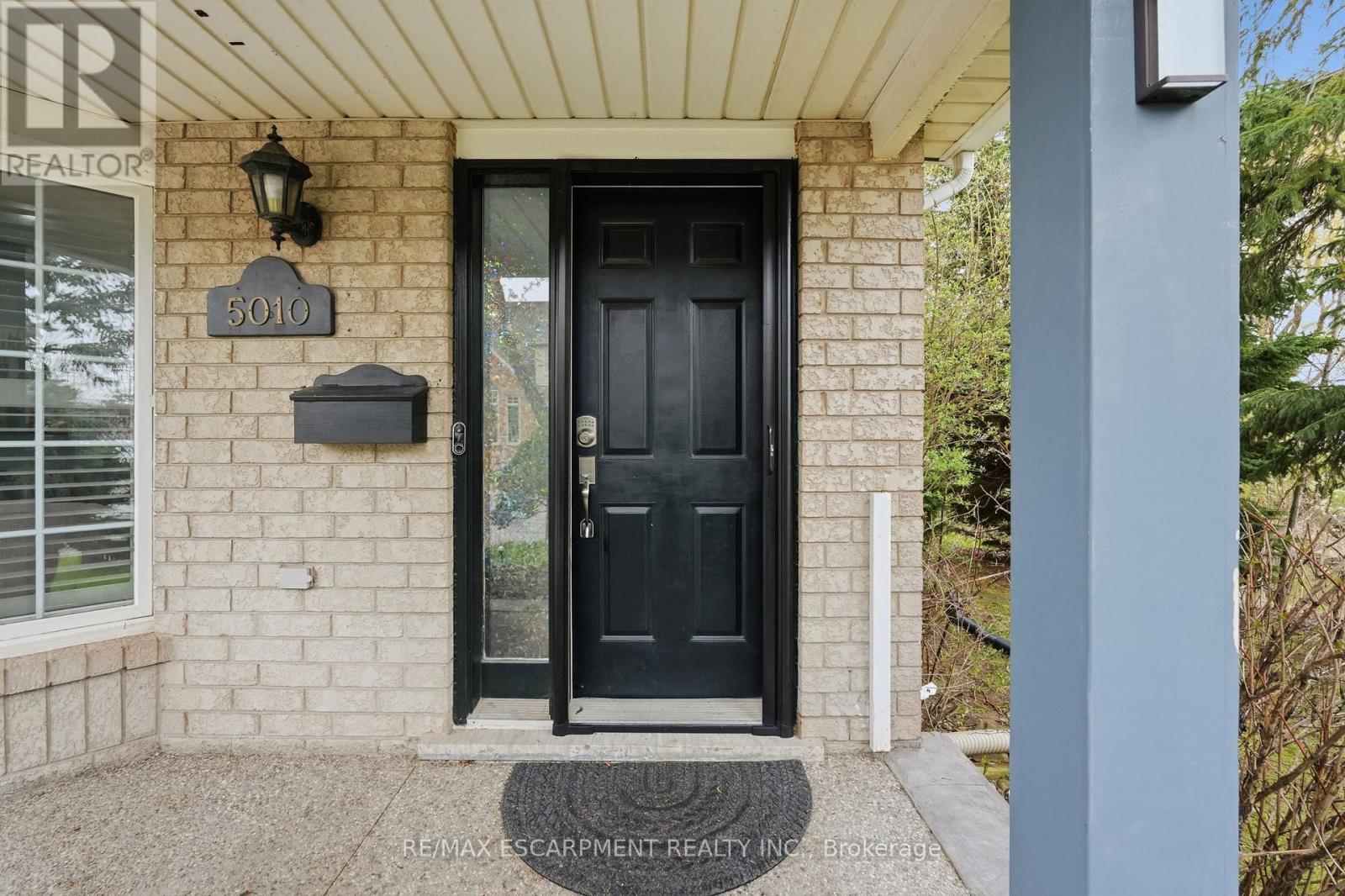 5010 BUNTON CRESCENT - 3