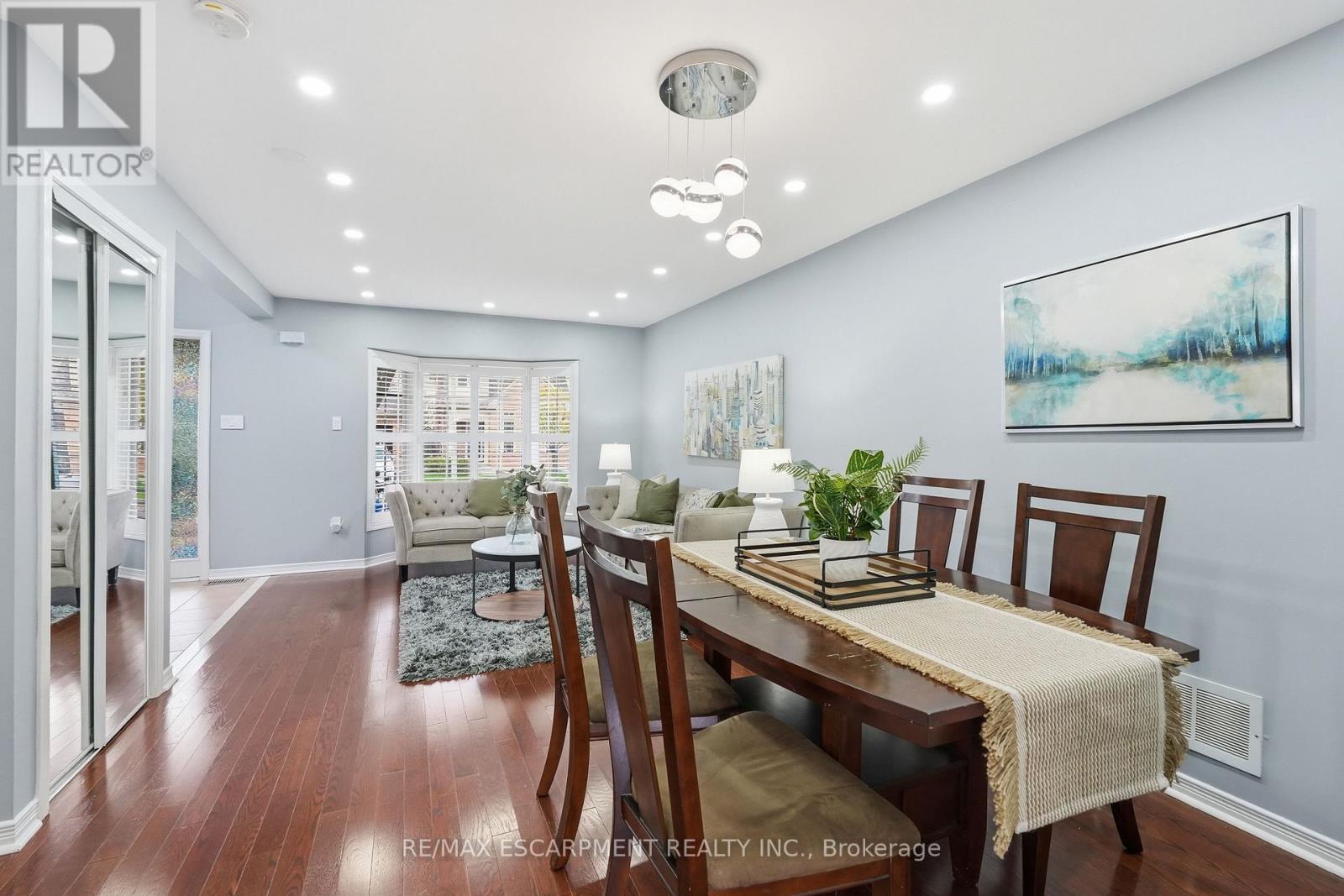 5010 BUNTON CRESCENT - 11