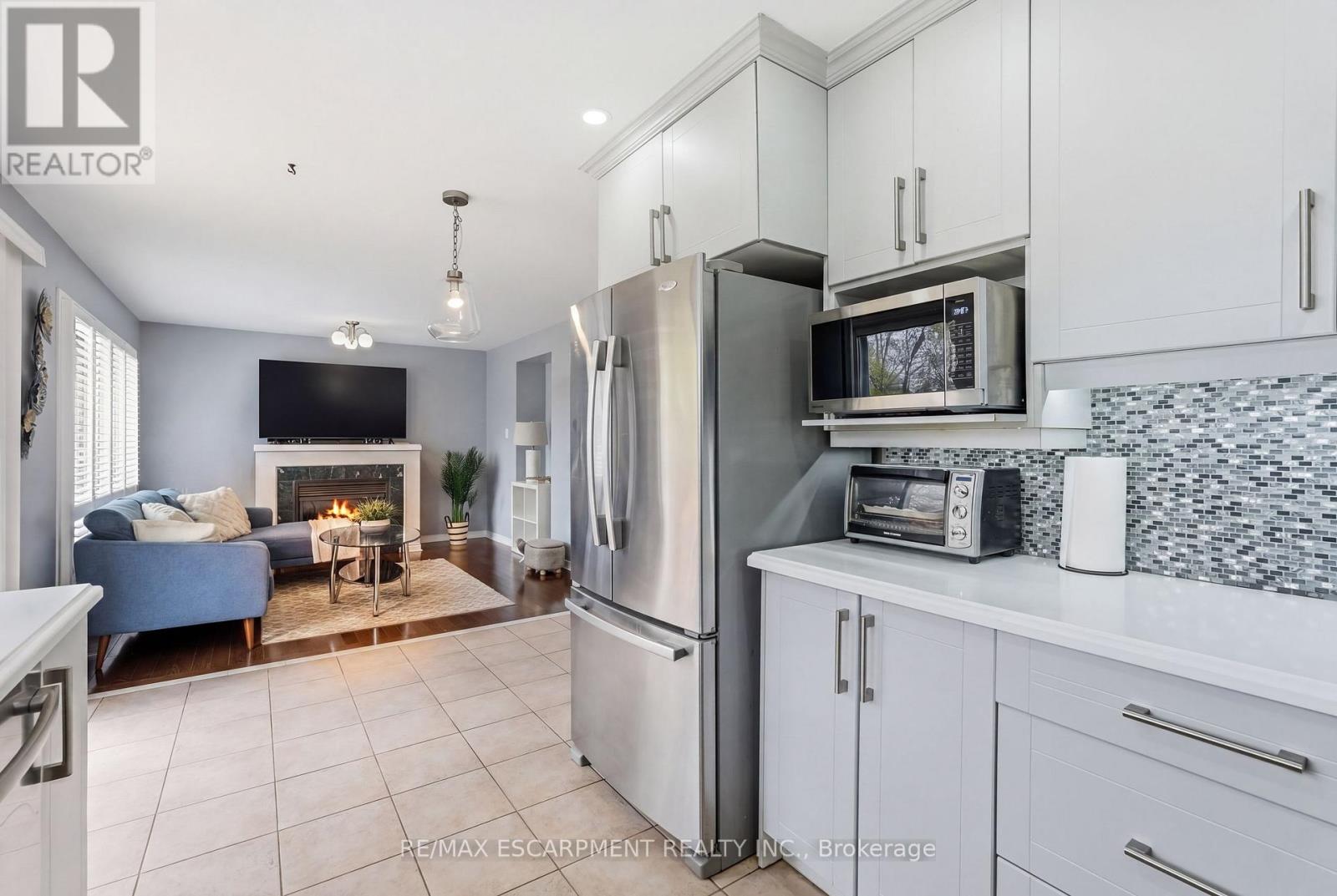 5010 BUNTON CRESCENT - 16
