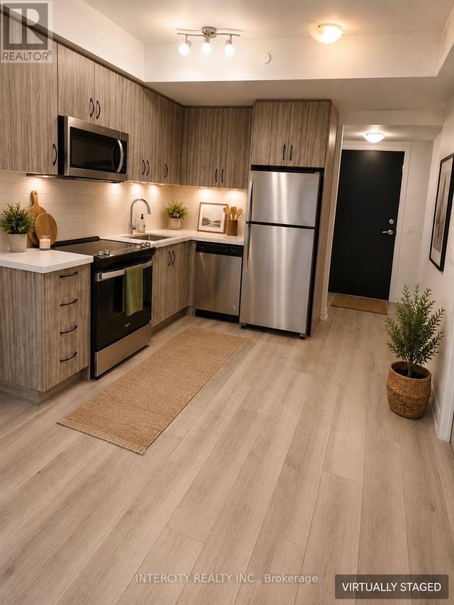 #225 85 ATTMAR DRIVE - 3