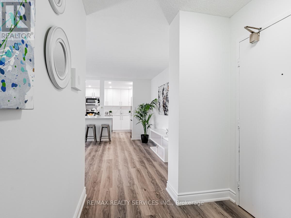 #1108 3590 KANEFF CRESCENT - 2