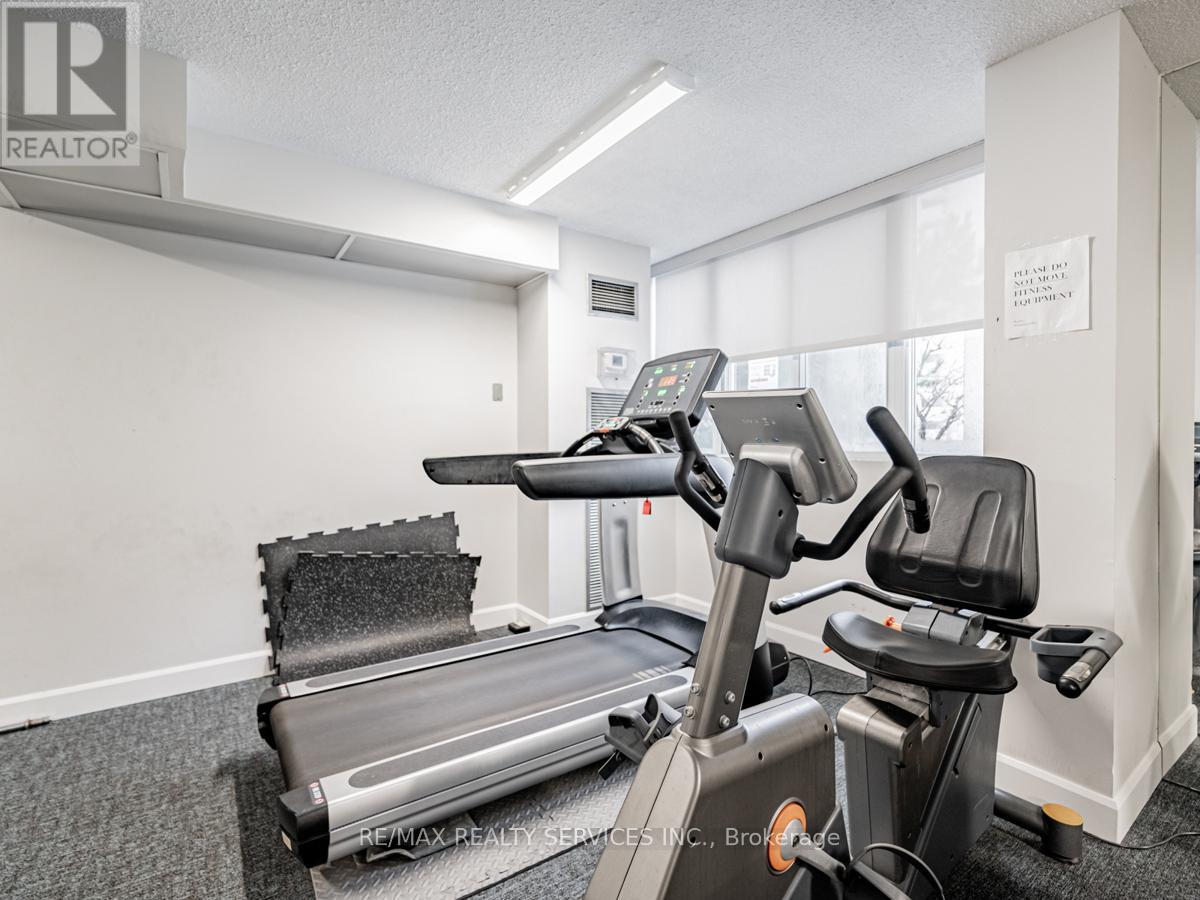 #1108 3590 KANEFF CRESCENT - 34