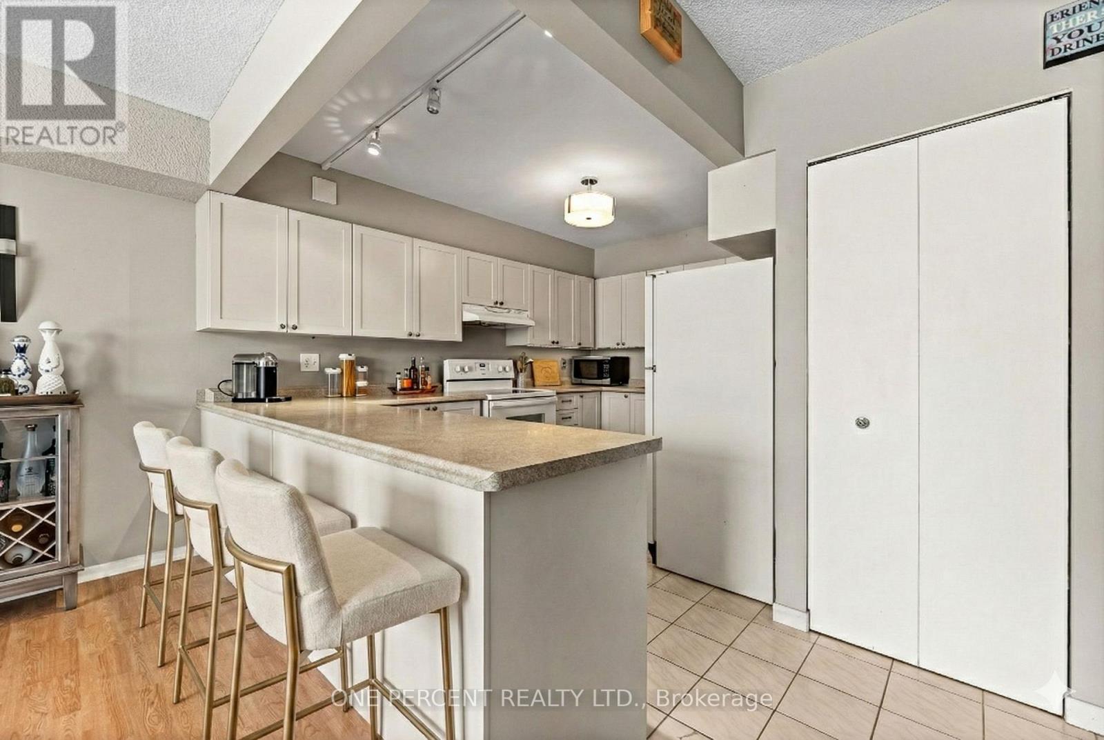 #25 16 FOURTH STREET - 2