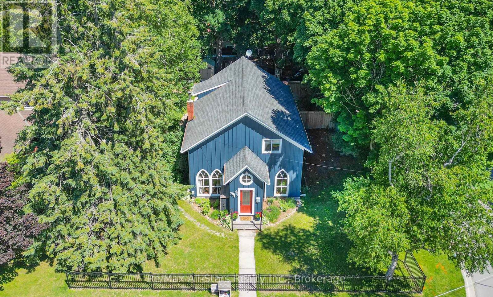 36 EMILY STREET E - 44