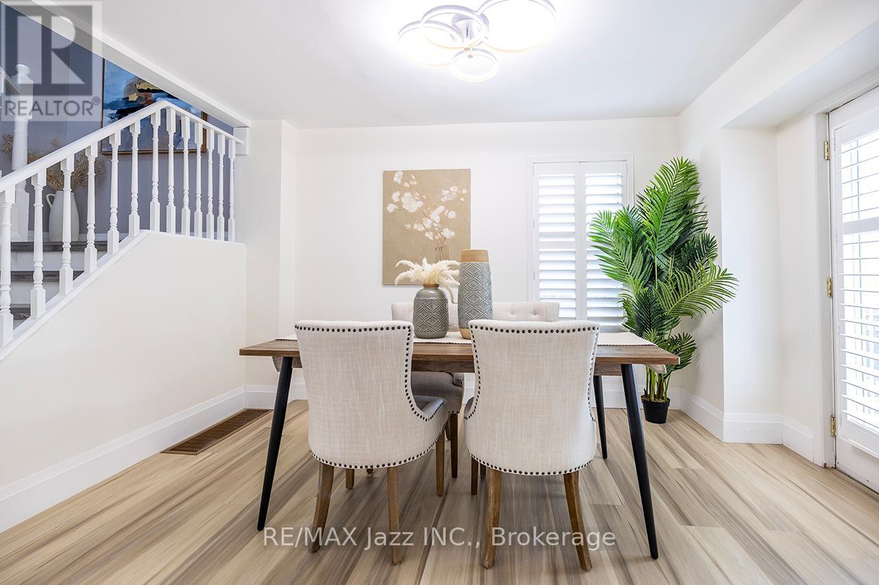 1236 BAYVIEW STREET - 18