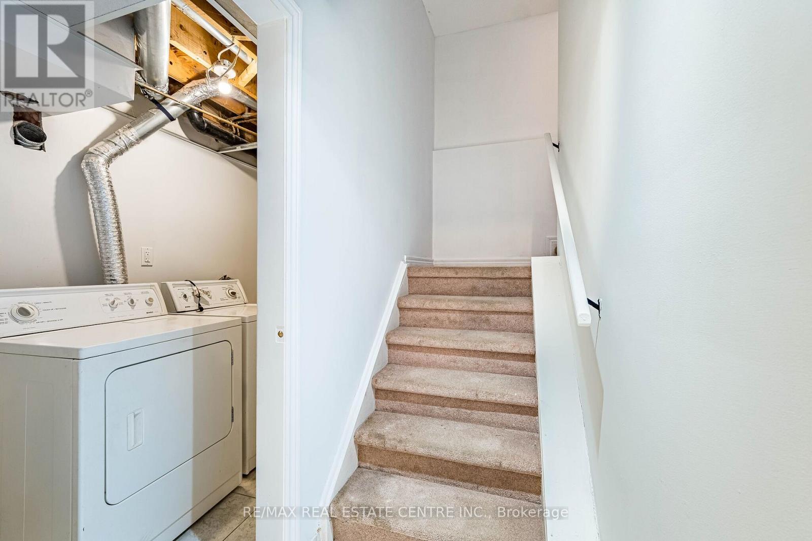 35 TWISTED OAK STREET - 36