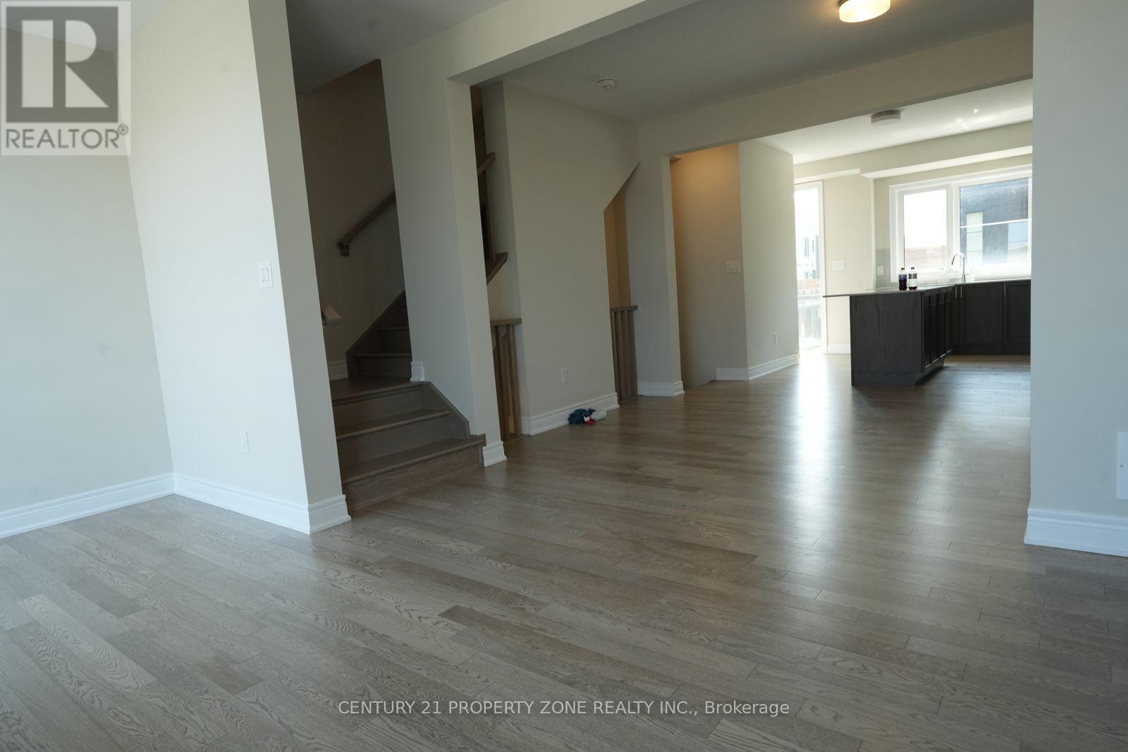#52 2273 TURNBERRY ROAD - 30