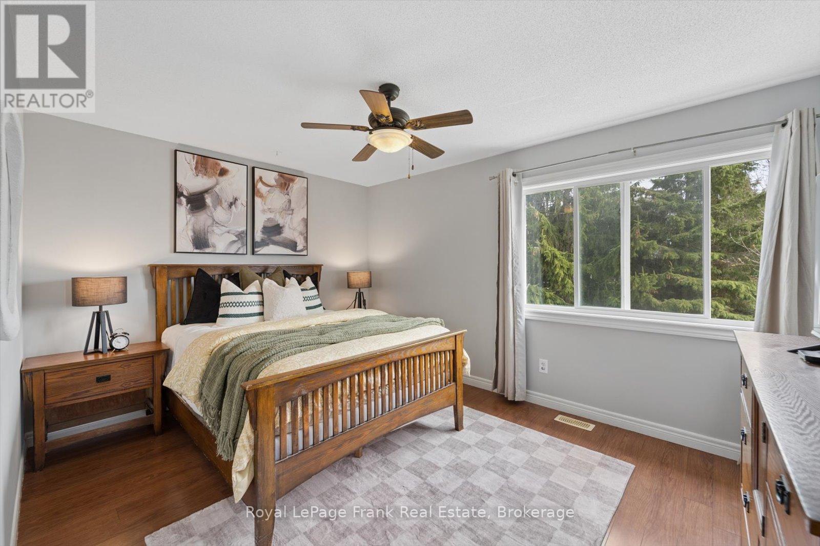 31 LANG COURT - 29