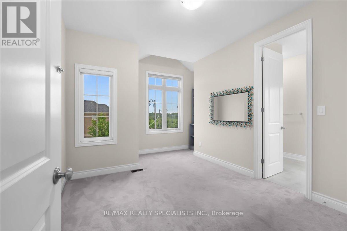 2 ASH HILL AVENUE - 32