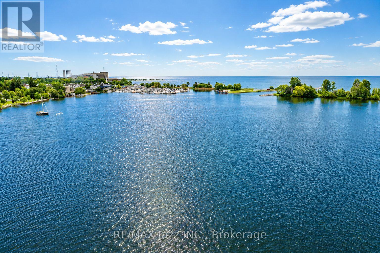 1236 BAYVIEW STREET - 49