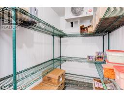1900 Fowler Drive, Mississauga, ON L5K1T7 Photo 23