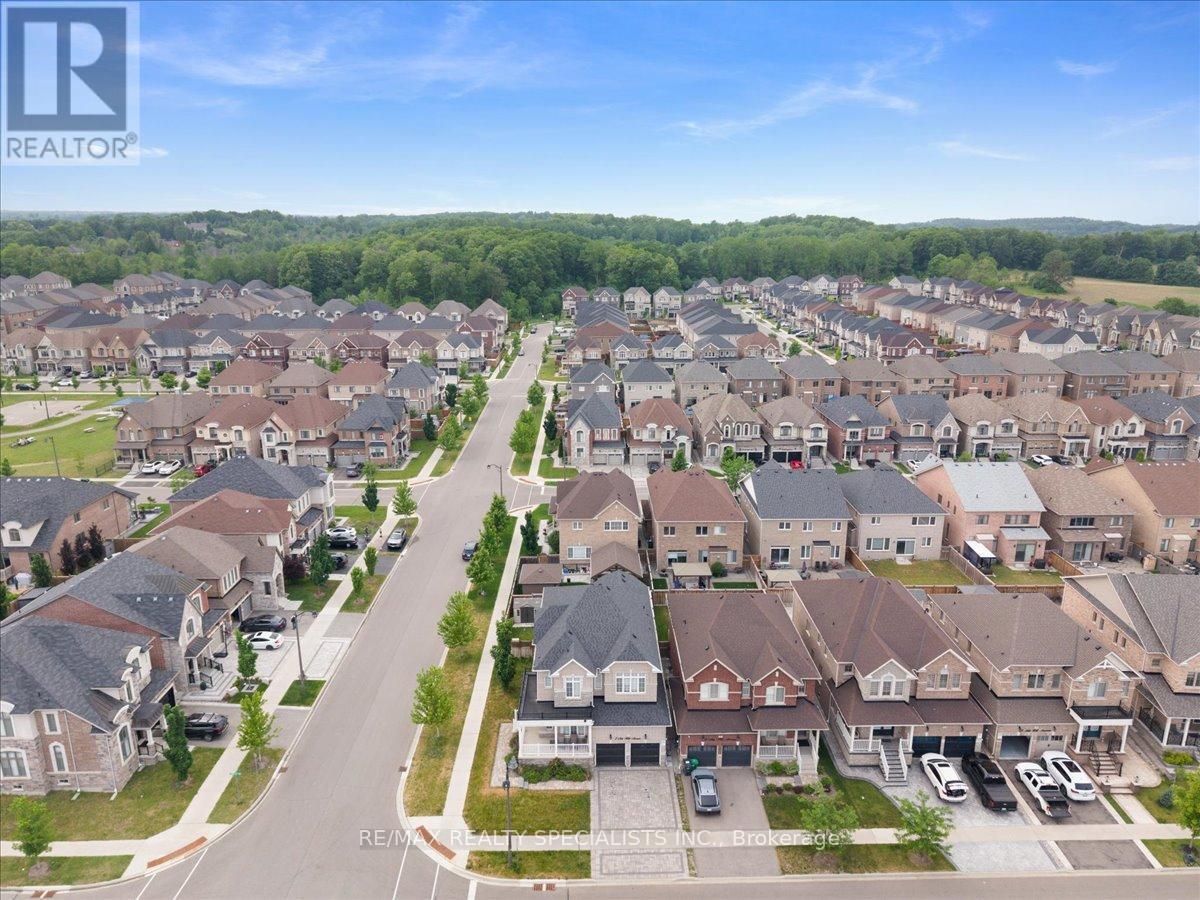 2 ASH HILL AVENUE - 47