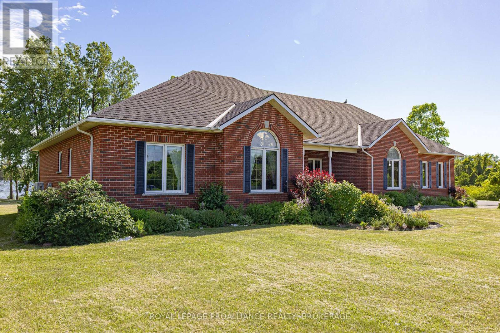 116 SCHENK STREET - 2
