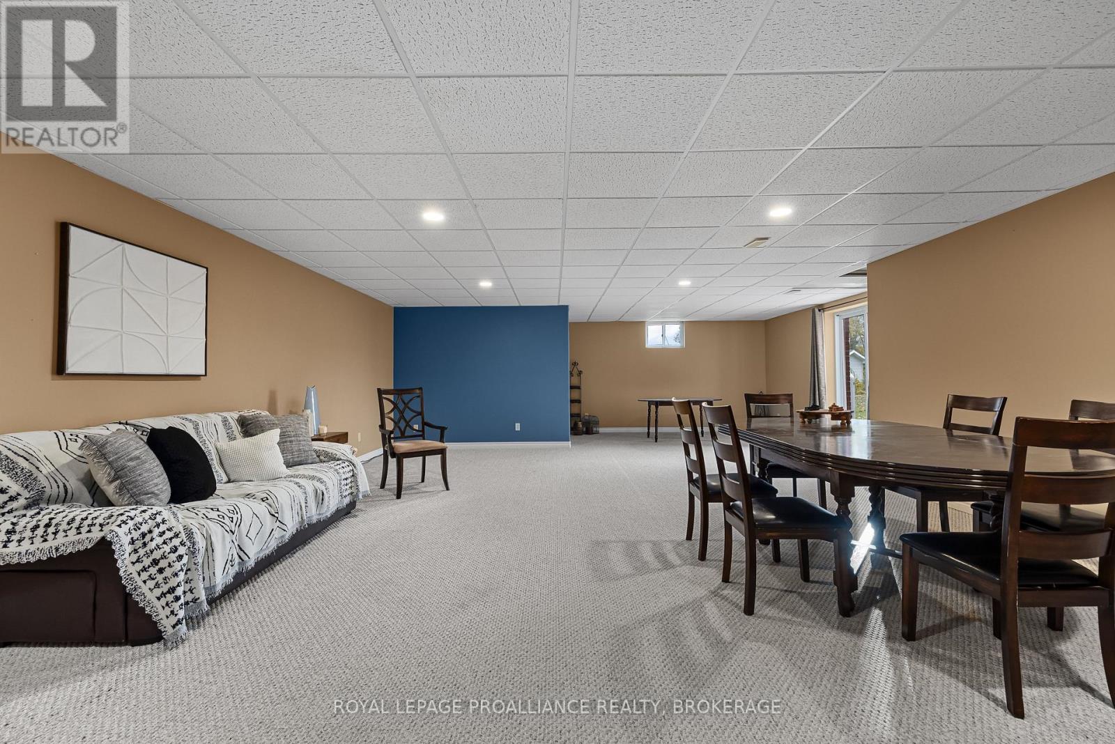 116 SCHENK STREET - 35