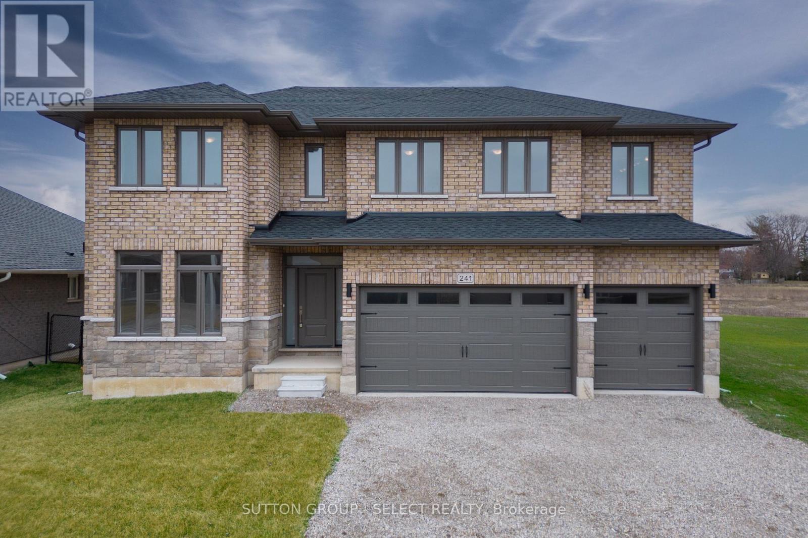 241 LEITCH STREET - 1