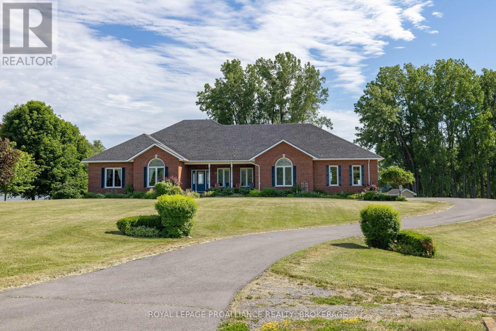 116 SCHENK STREET - 47