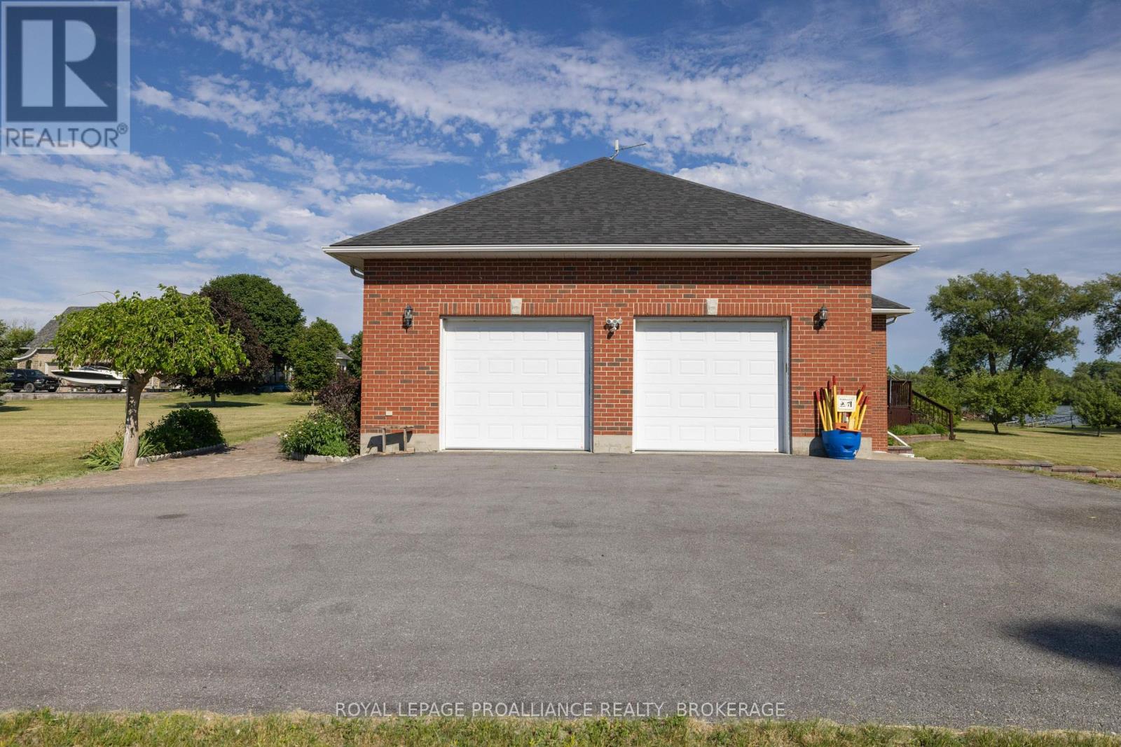 116 SCHENK STREET - 6