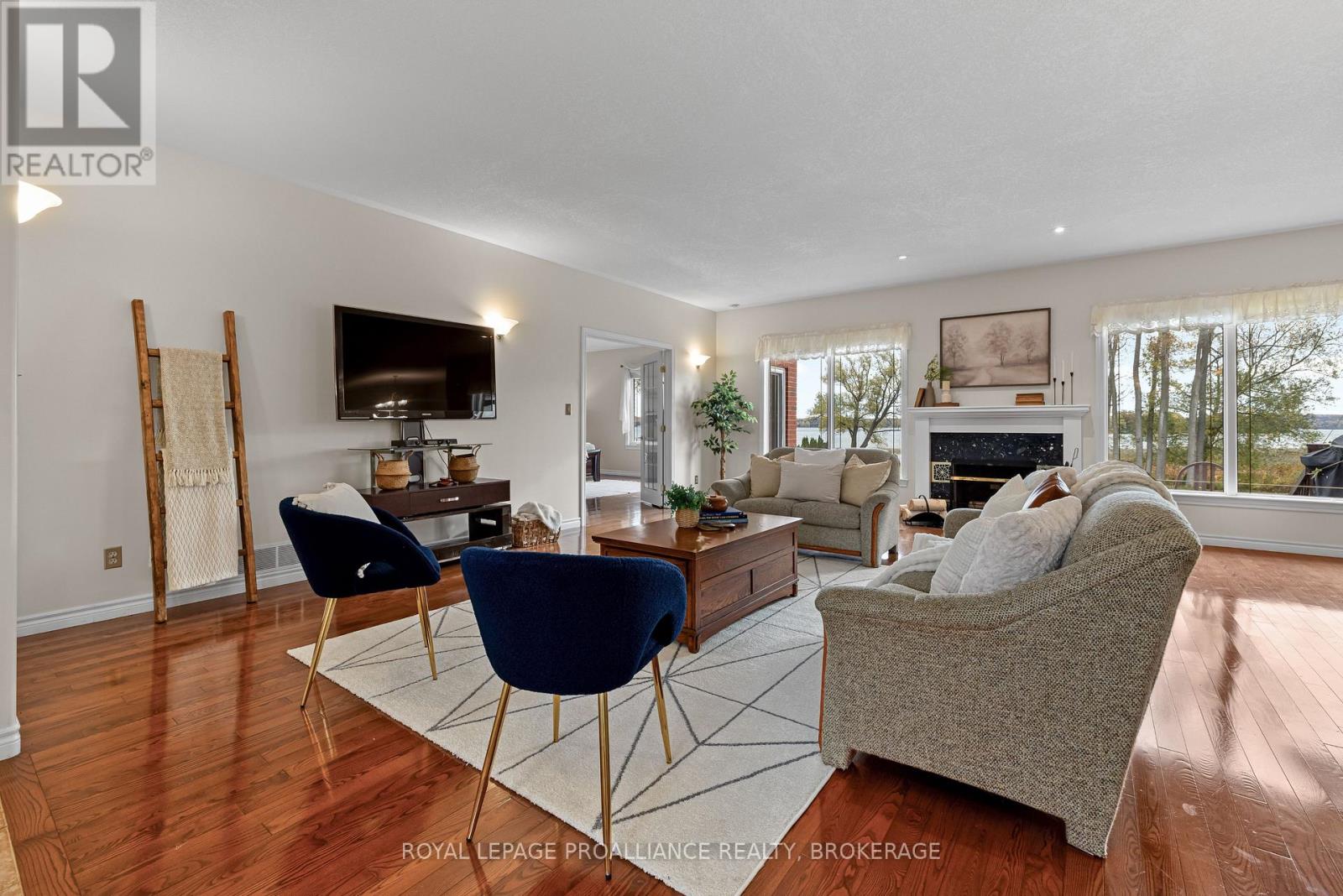 116 SCHENK STREET - 9