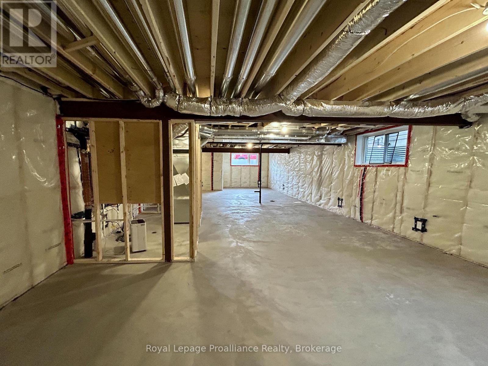 79 ATHABASKA DRIVE - 20