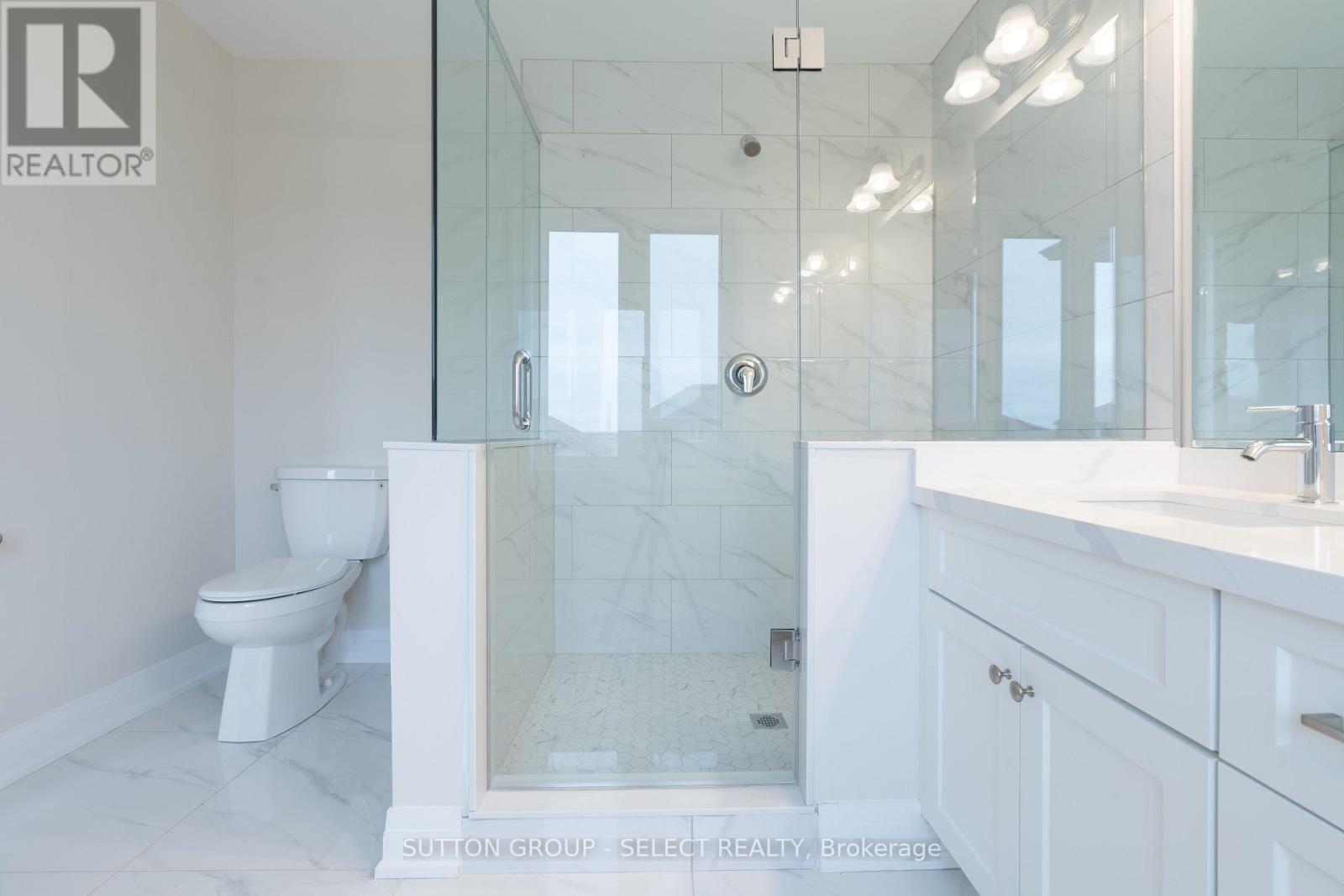 241 LEITCH STREET - 42