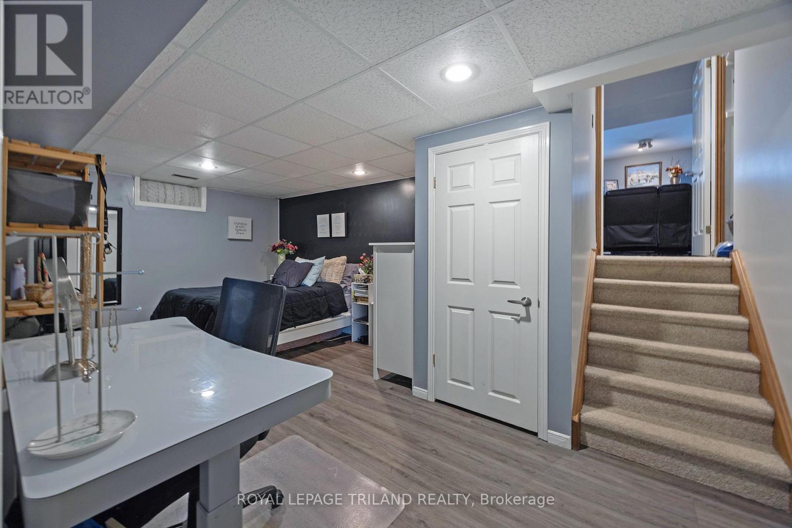 94 QUEEN STREET - 22