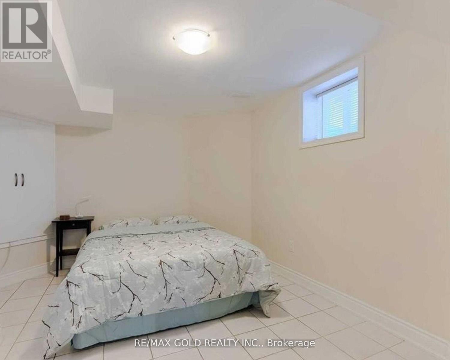 1090 TRUDEAU DRIVE - 48