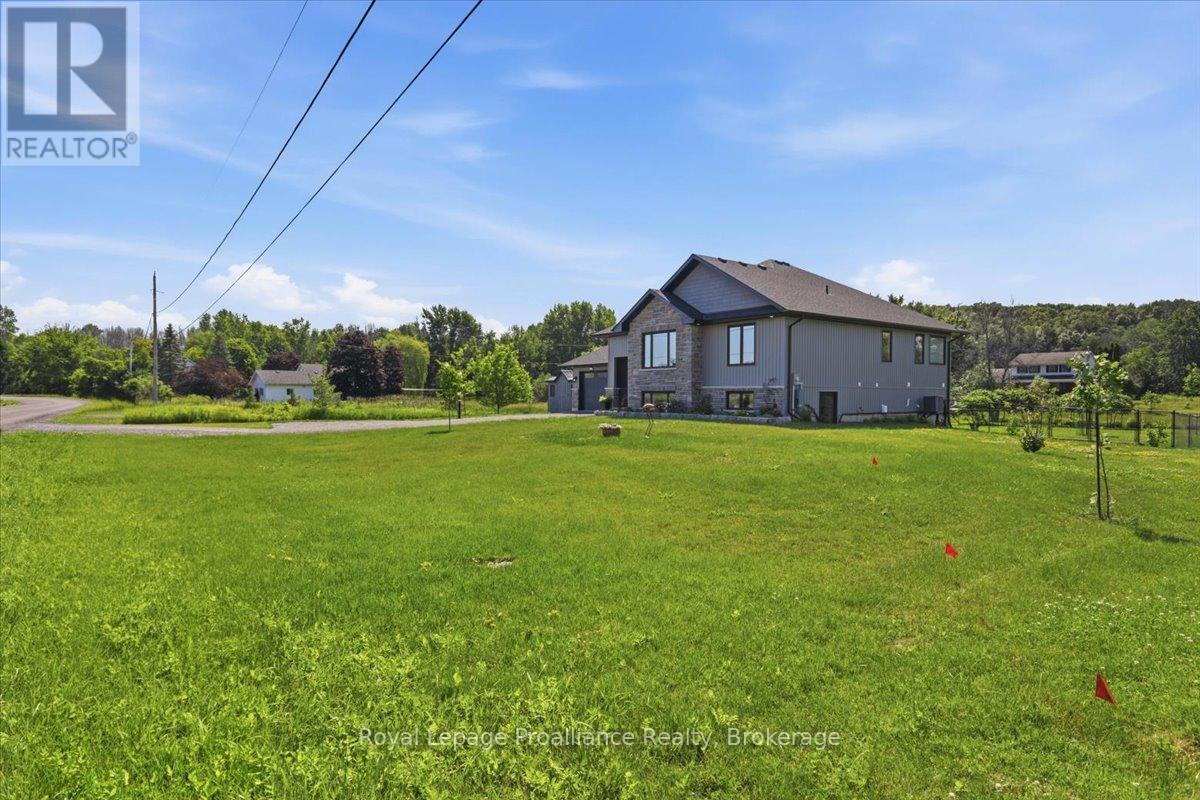 564 WILLETT ROAD - 5