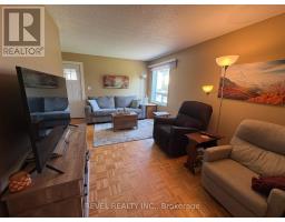 36 Stewart Avenue, Kapuskasing, ON P5N1S2 Photo 12