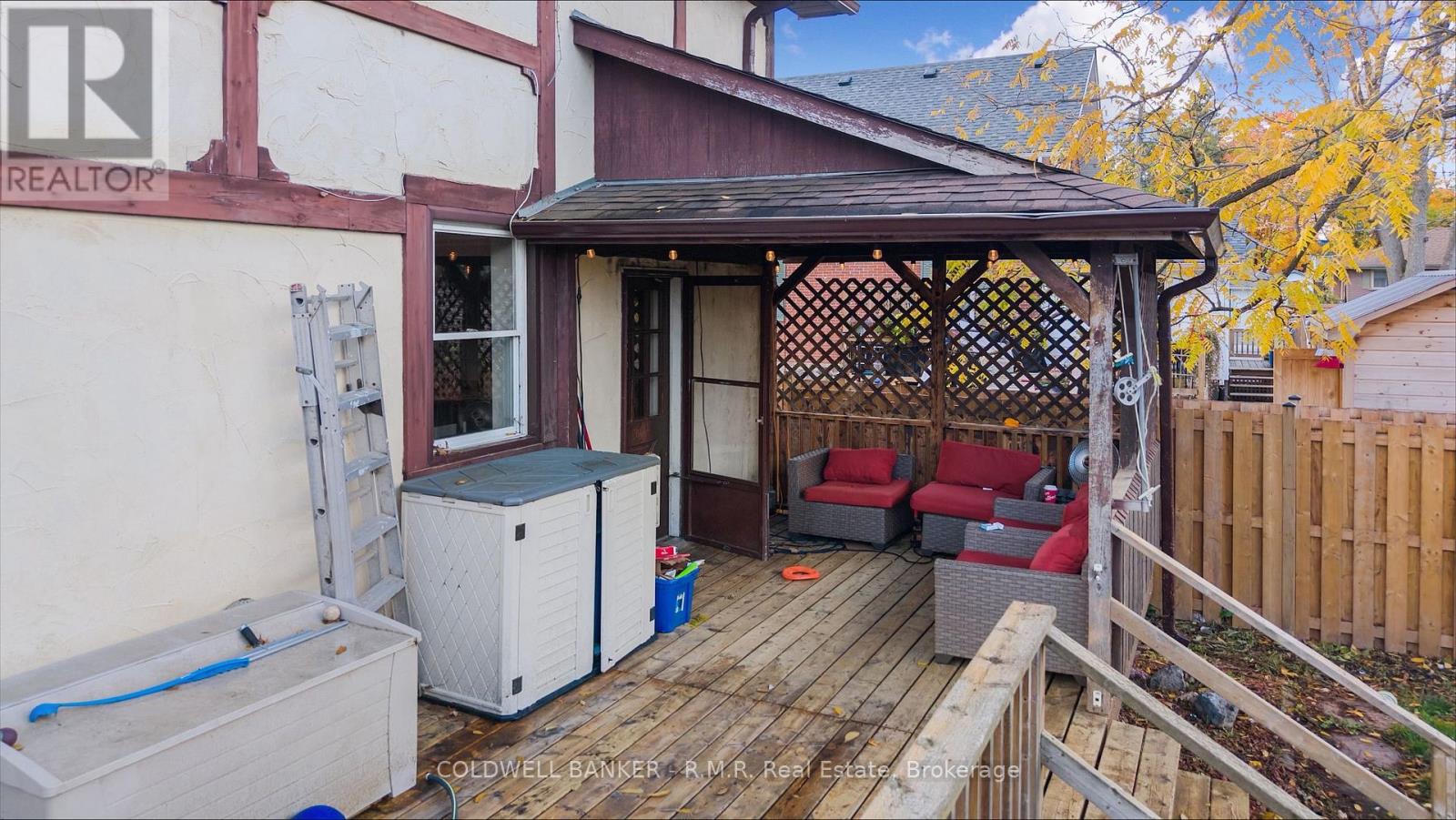 52 GLENELG STREET E - 21