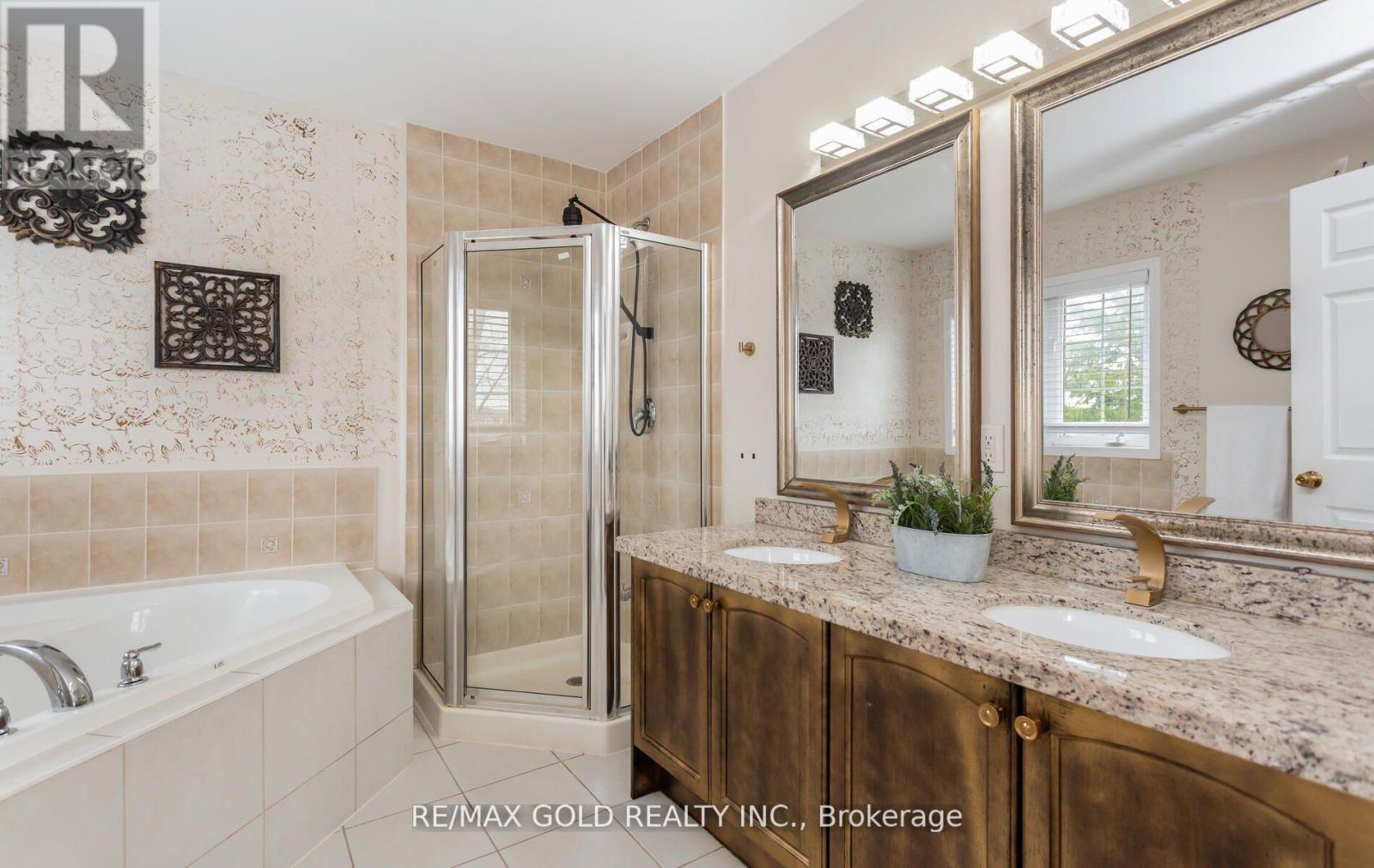 1090 TRUDEAU DRIVE - 28