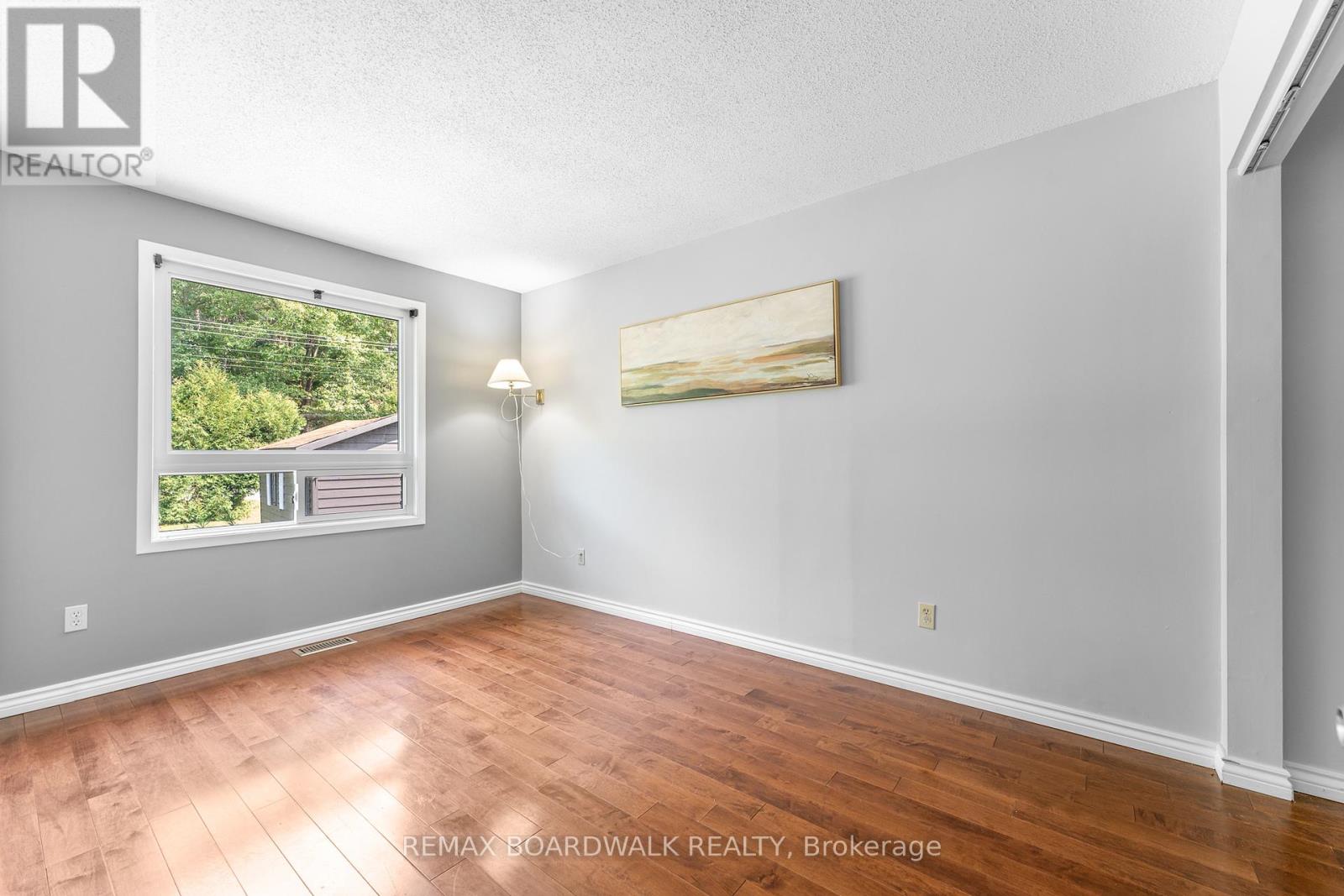 1278 BAYVIEW DRIVE - 20