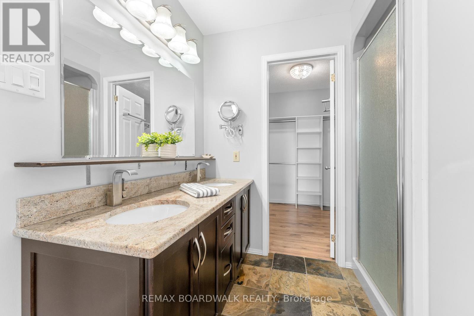 1278 BAYVIEW DRIVE - 27