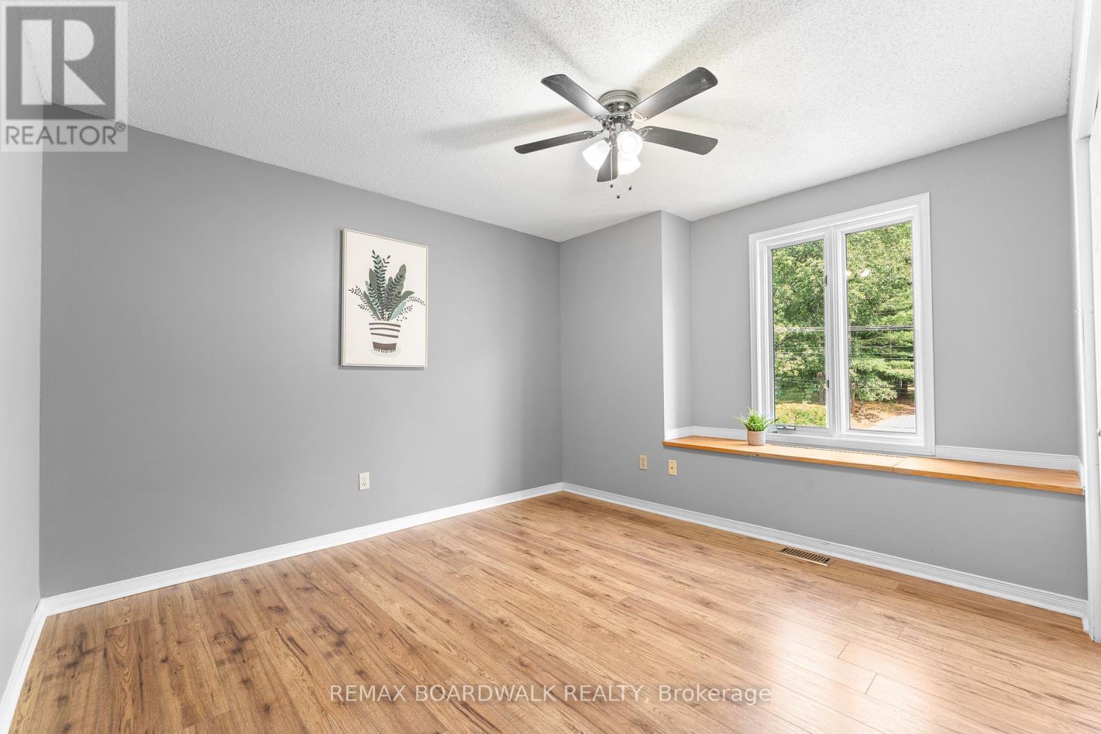 1278 BAYVIEW DRIVE - 31