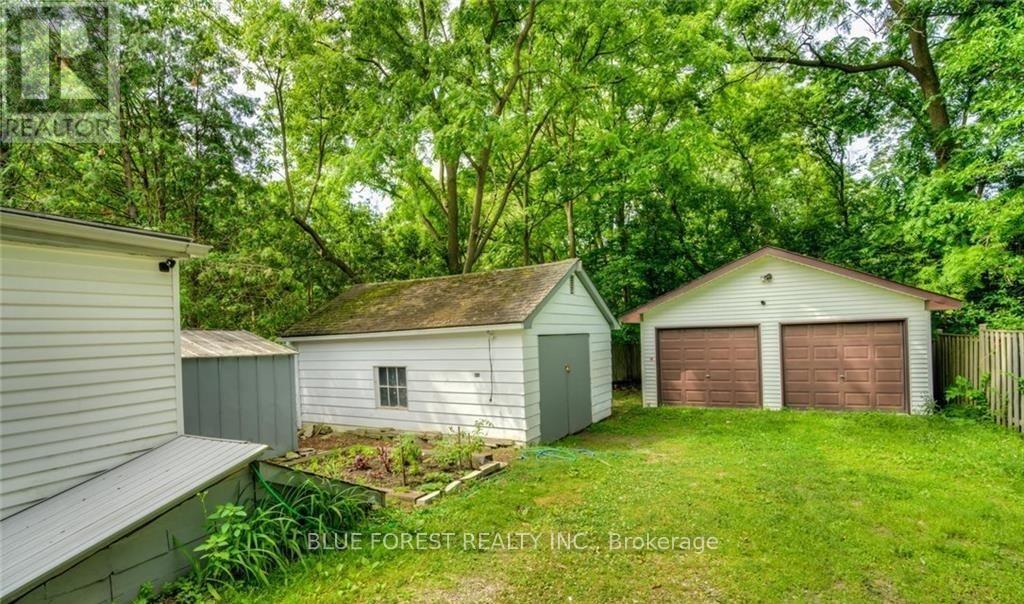 149 FOREST HILL AVENUE - 3