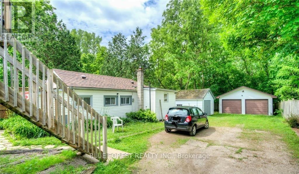 149 FOREST HILL AVENUE - 2
